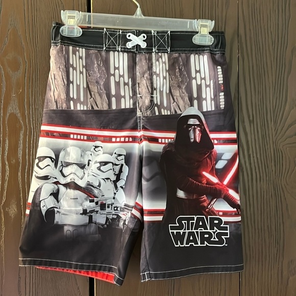 Star Wars boy’s black swim trunks with Star Wars characters. Size Large. - Picture 1 of 11